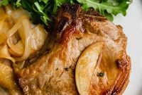 Simple Skillet Apple Pork Chops