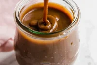 Simple Paleo Caramel Sauce