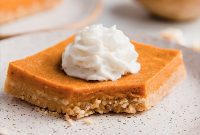 Crunchy Cereal Crust Pumpkin Pie Bars Paleo AIP