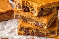 Gluten Free Pumpkin Pie Chocolate Chip Bars