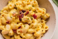 Creamy Plant-Based Pumpkin Mac and Cheese