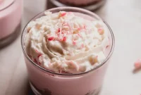 Gluten and Dairy Free Mini Peppermint Pie Cheesecake Cups