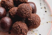 Delightful Gluten Free Dairy Free Thin Mint Truffles