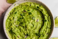 Easy AIP Guacamole Paleo Whole30 Approved