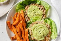 Creamy Avocado Spinach Chicken Burgers
