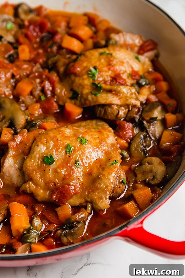 Delicious chicken cacciatore prepared and served in a single pan.